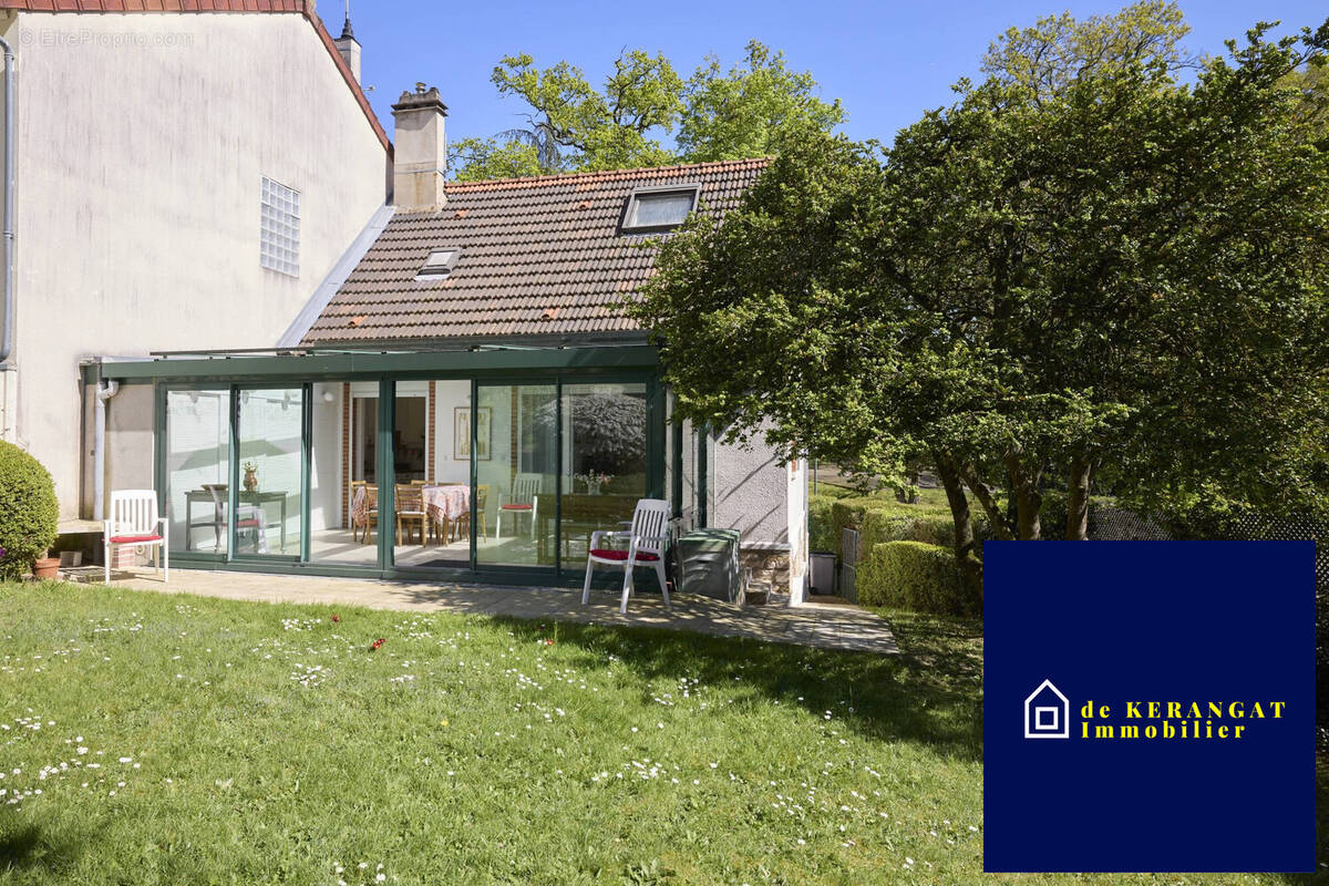 Maison à LE PLESSIS-ROBINSON