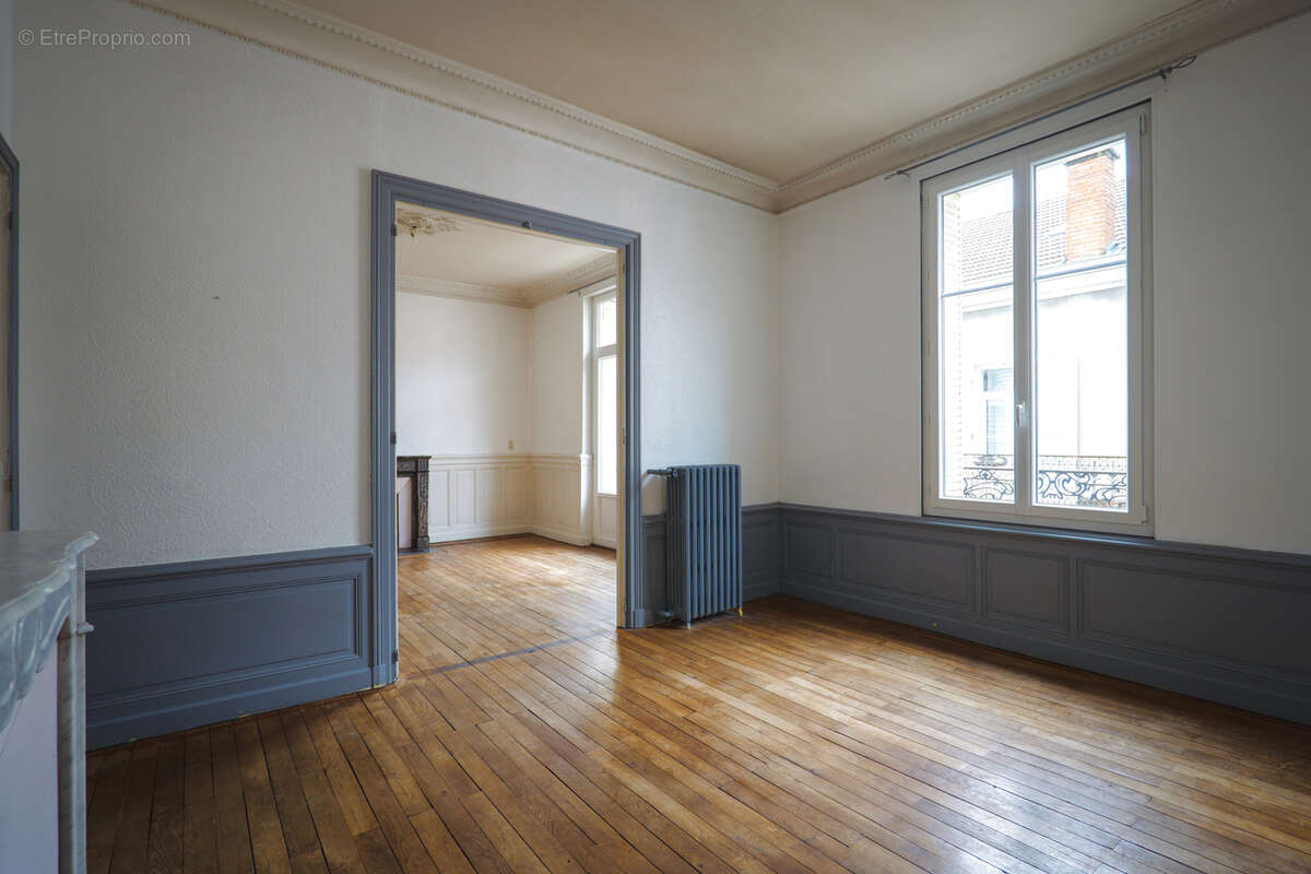 Appartement à VICHY