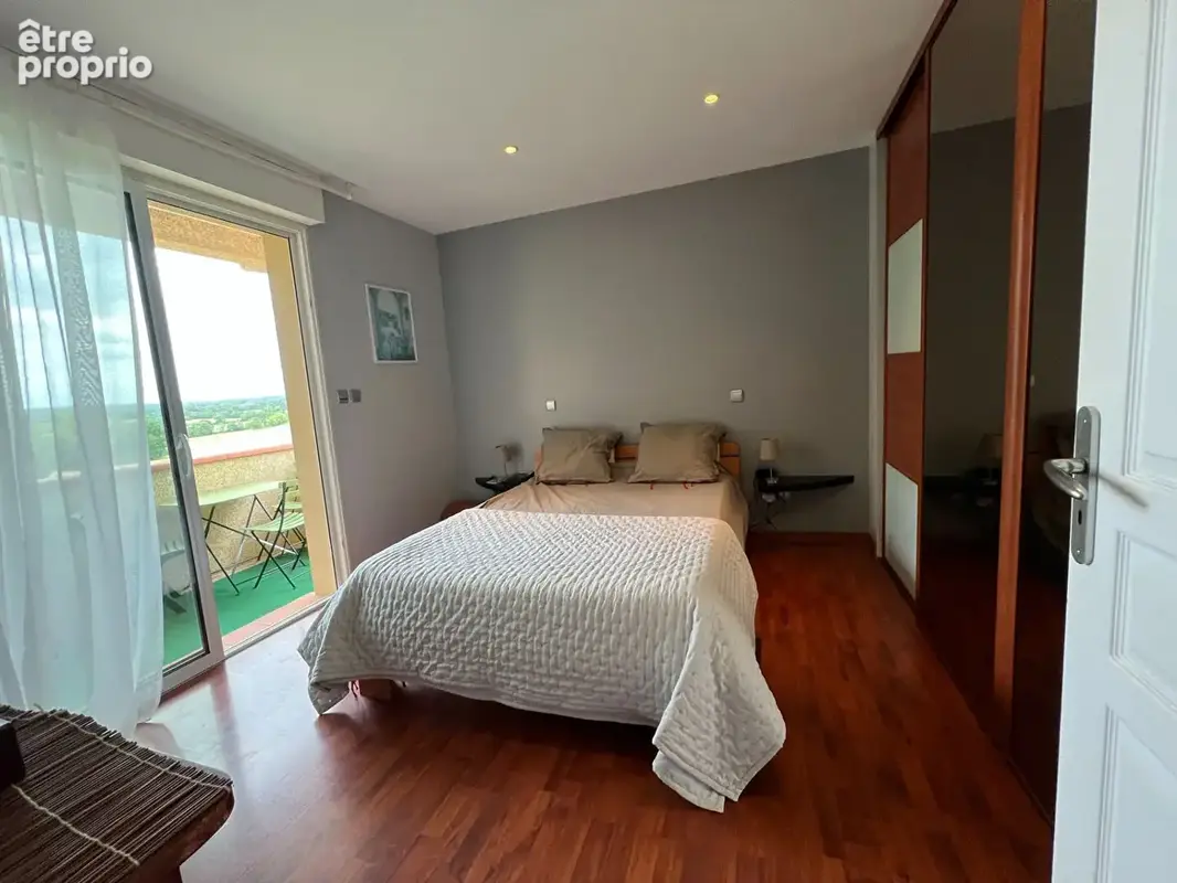 Maison spacieuse avec piscine à Caussade  - Un cadre privilégié au calme - photo 7
