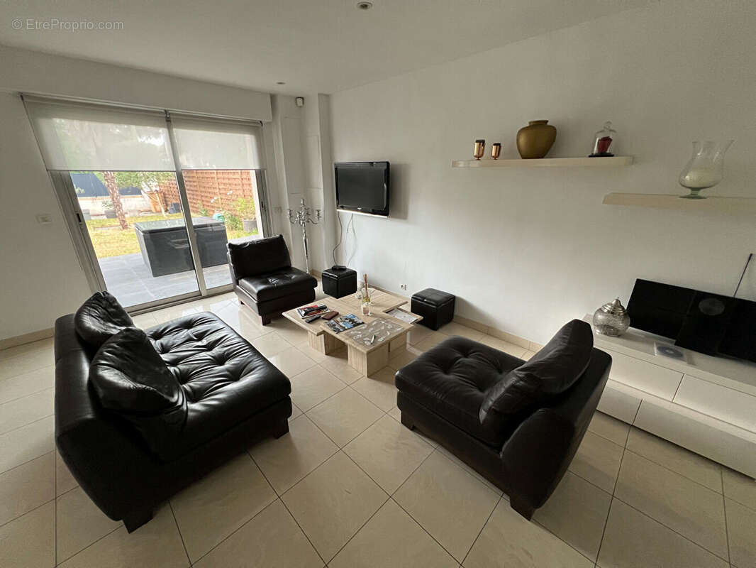 Maison à LIVRY-GARGAN