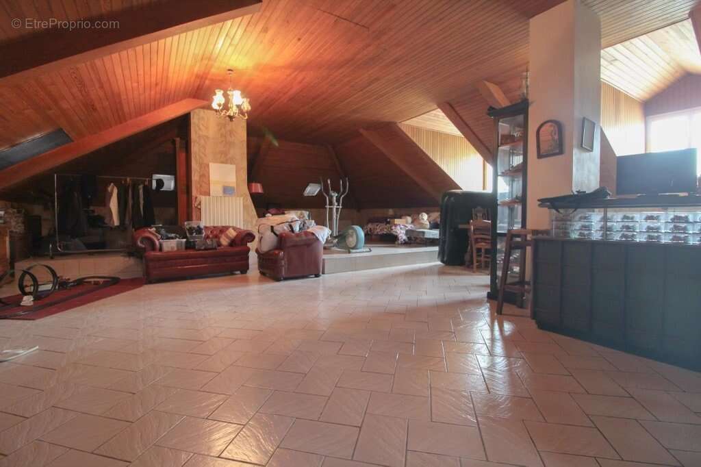 Maison à SAINT-AFFRIQUE