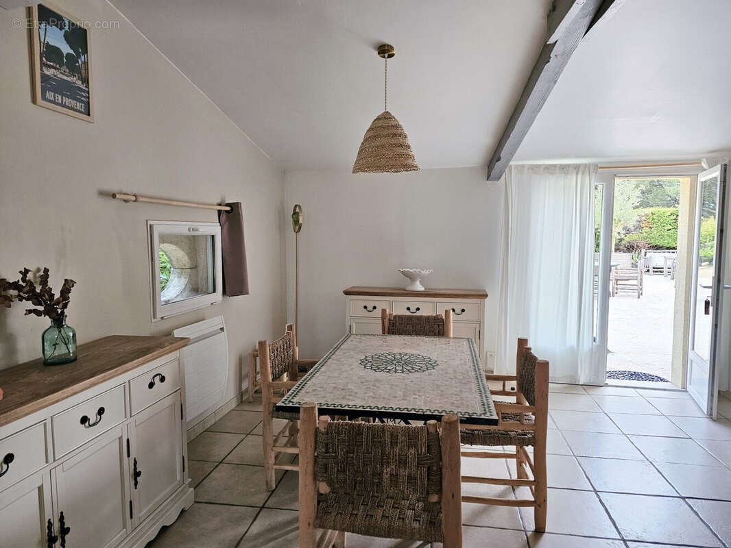 Maison 399 m² à Lamotte-Du-Rhone  - photo 5