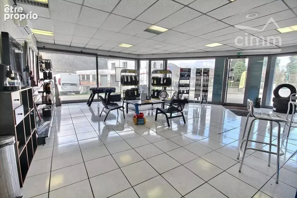A vendre local d'activite 770 m2 / 2572 m2 la rochette 73110 - photo 9