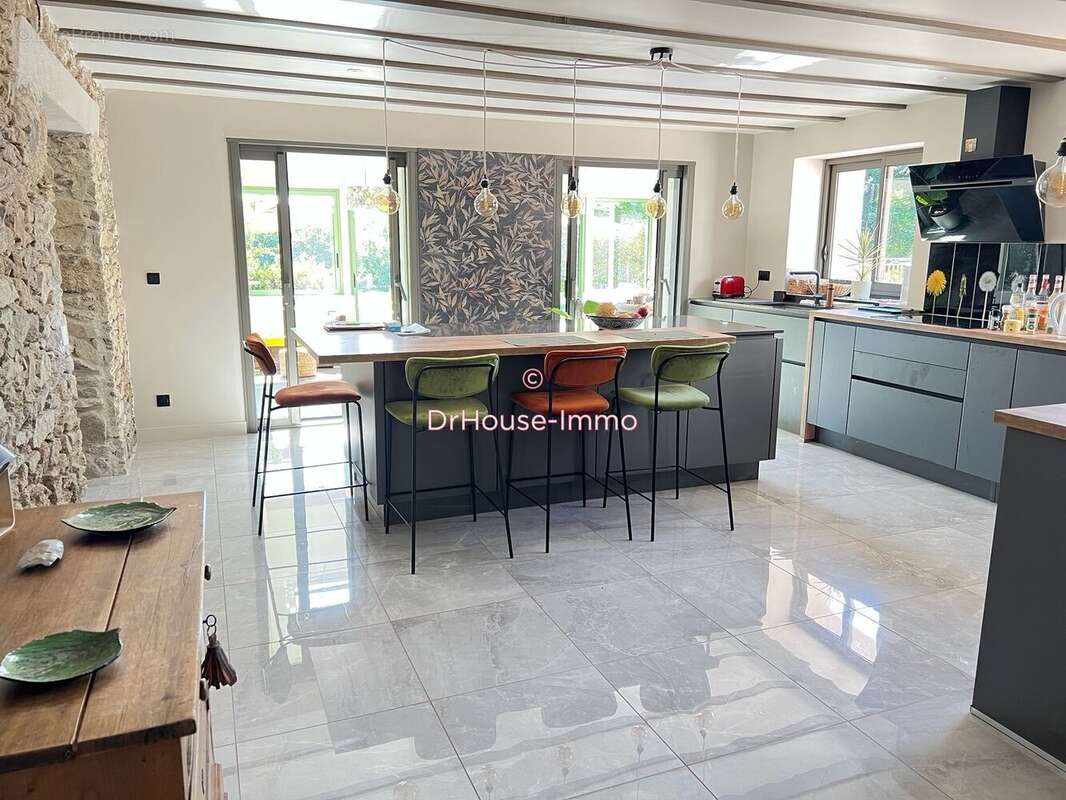 Maison à SAINT-DENIS