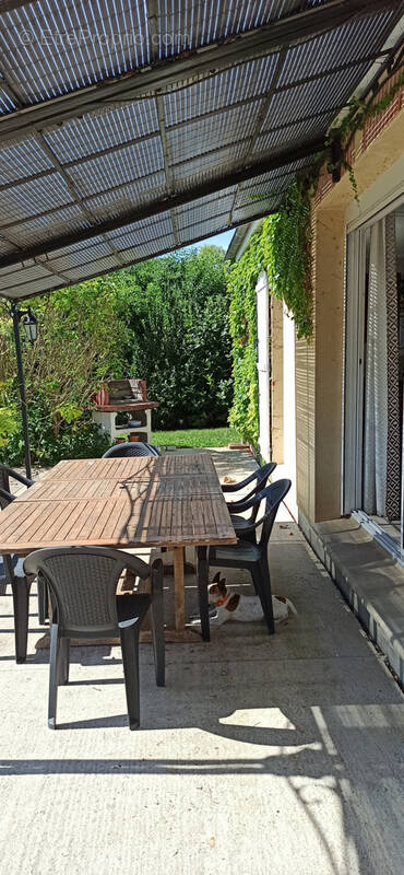 Maison à SAVIGNY-EN-SEPTAINE