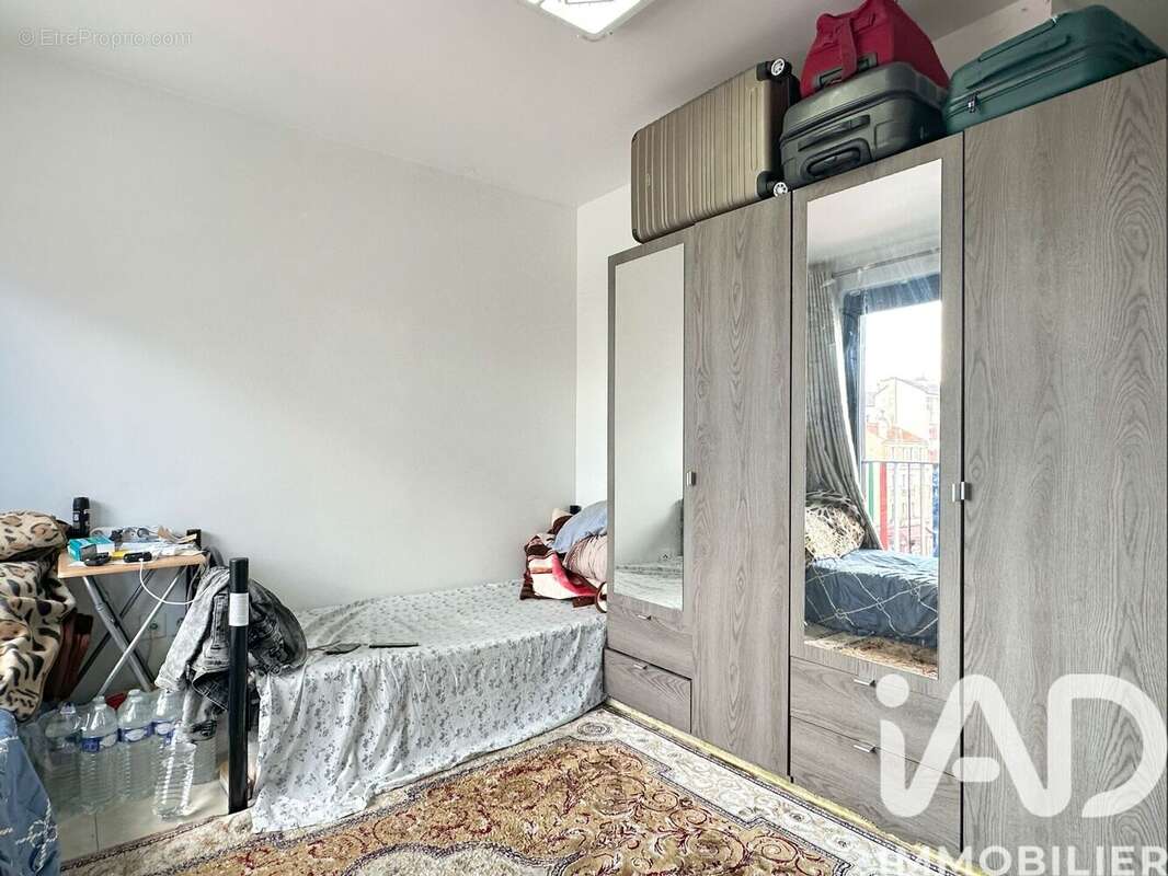 Photo 2 - Appartement à LA COURNEUVE