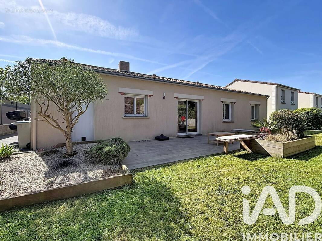 Photo 1 - Maison à MAUVES-SUR-LOIRE
