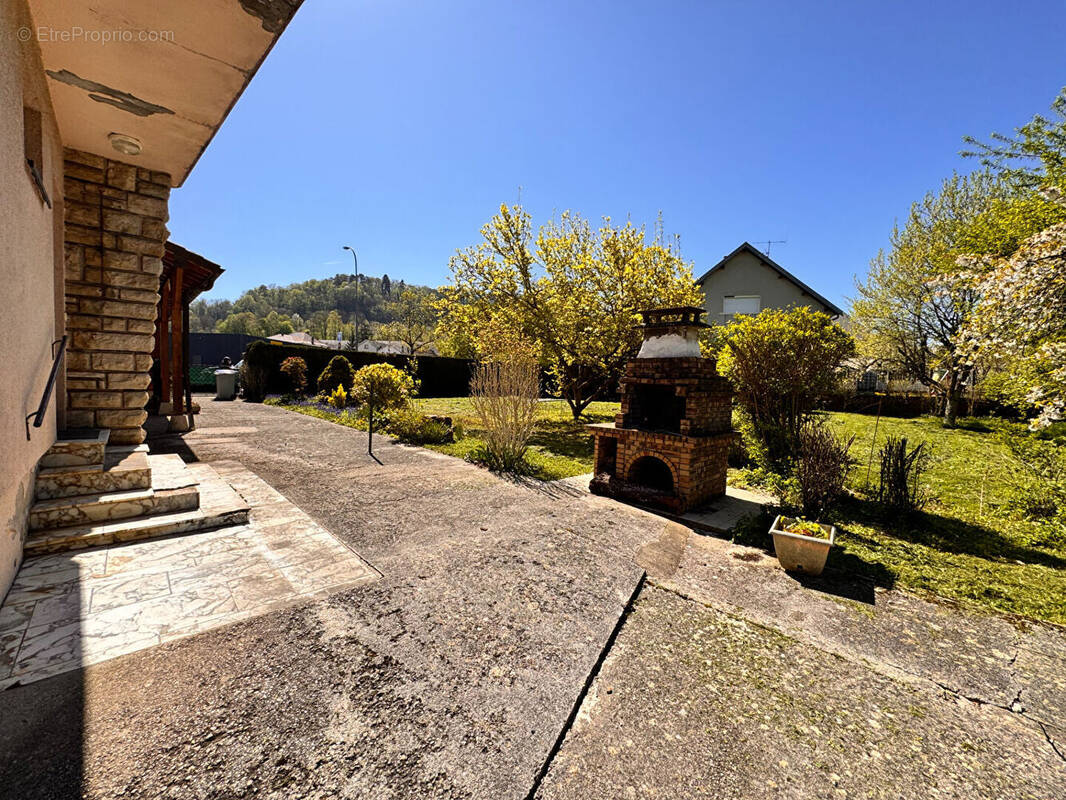 Maison à LONS-LE-SAUNIER