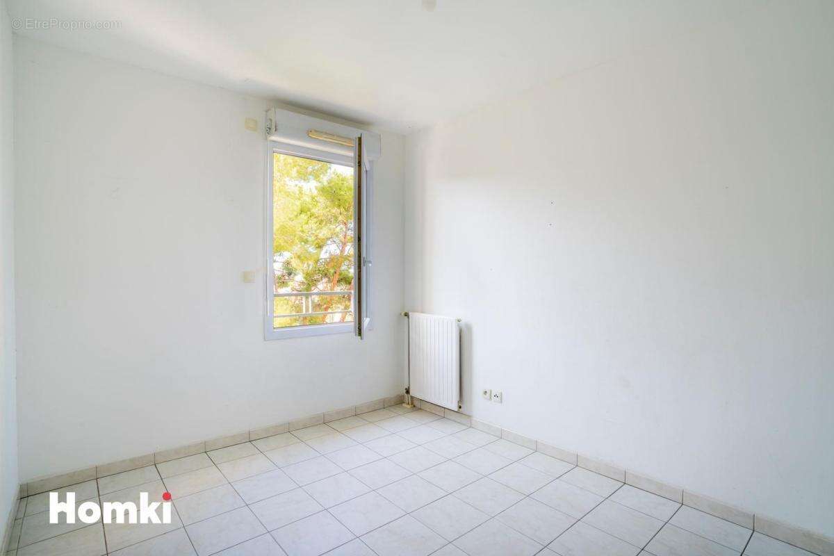 Appartement à MARSEILLE-14E