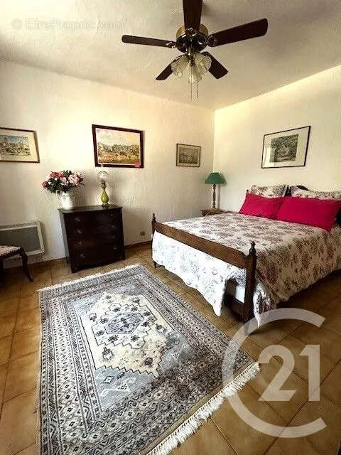 Maison 211 m² à Roquefort-Les-Pins  - photo 19