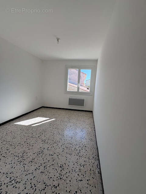 Appartement à SAINT-CHRISTOL-LES-ALES