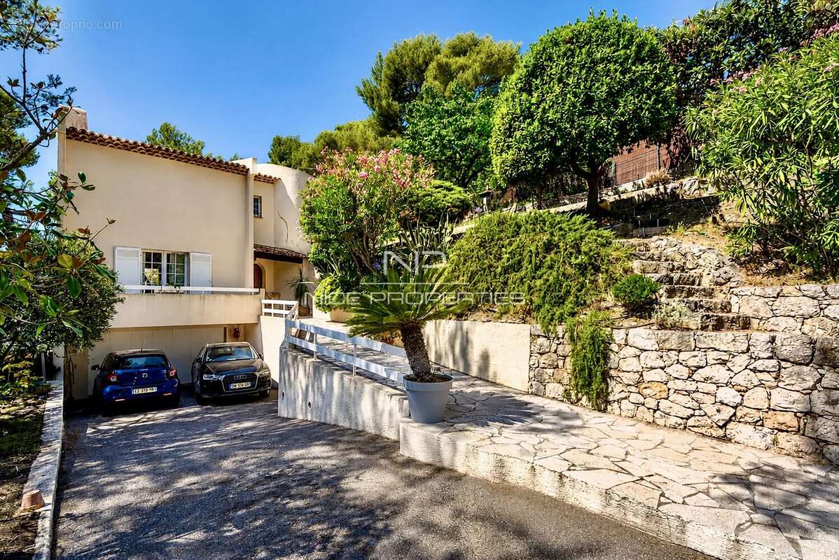 Nice, Saint Pancrace, superbe villa 6 pièces, Vue mer - photo 13