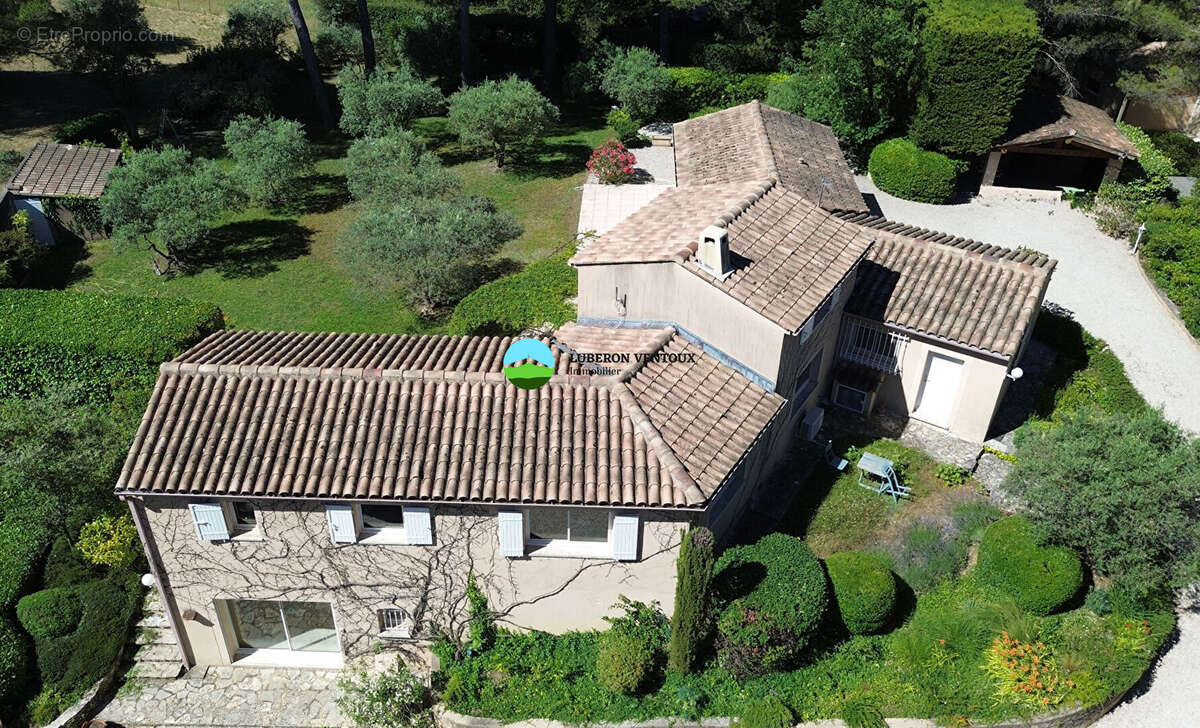 Maison Pernes Les Fontaines 5 pièce(s) 185 m2 - photo 2