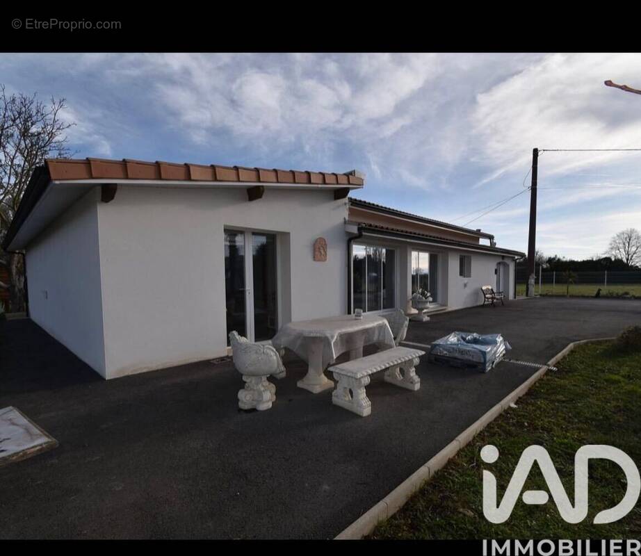 Photo 1 - Maison à CINTEGABELLE