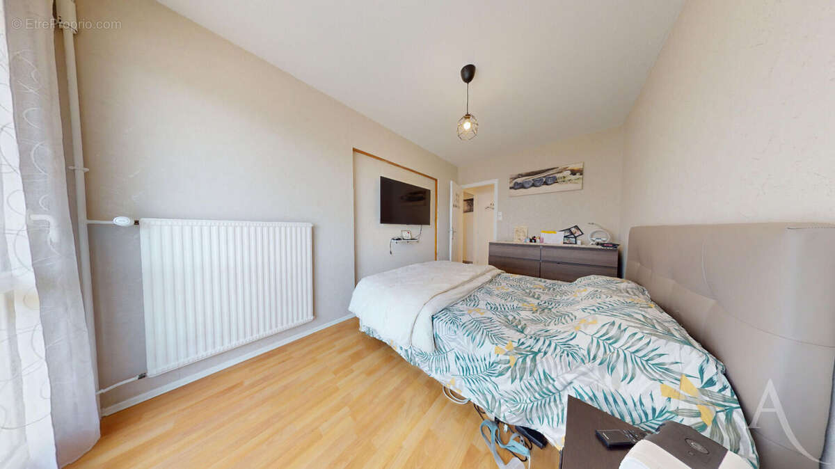 Appartement Saint Martin D Heres 4 pièce(s) 76.04 m2 - photo 8
