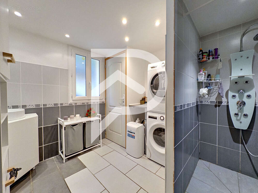 Maison à VIC-SUR-AISNE