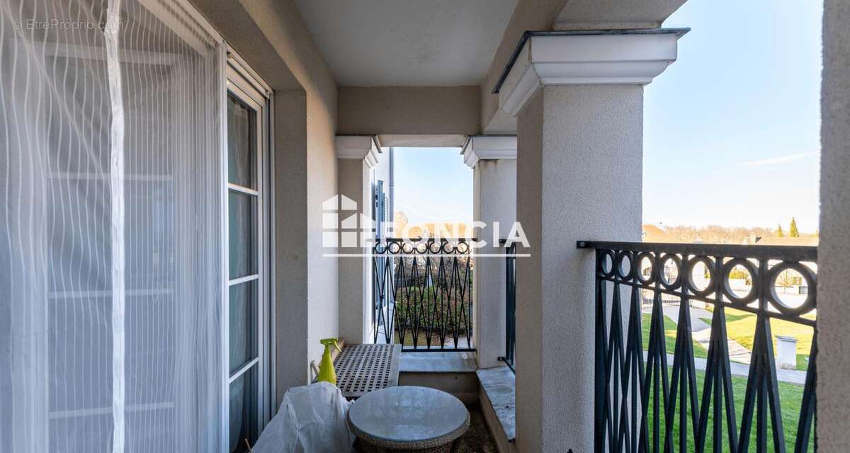 Appartement à MAGNY-LE-HONGRE