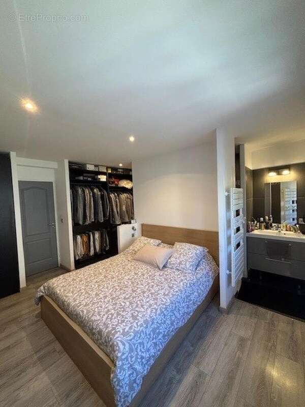 Photo 4 - Appartement à LA VALETTE-DU-VAR