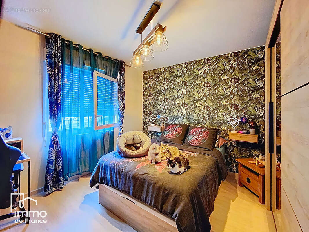 Appartement à VALLEIRY