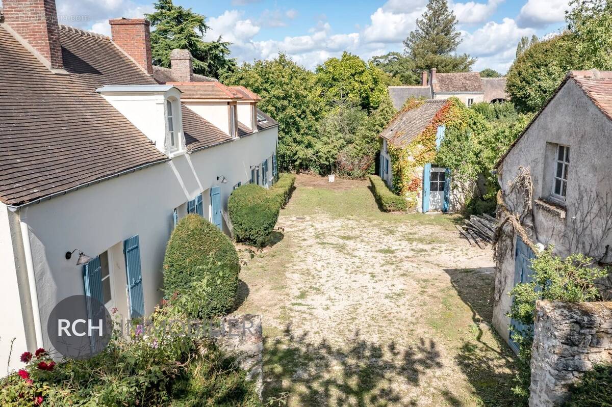 Maison à MONTFORT-L'AMAURY