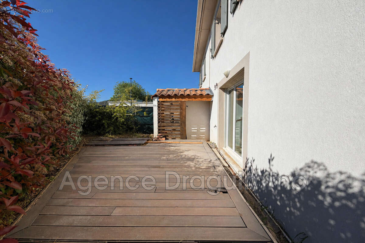 Appartement à DRAGUIGNAN