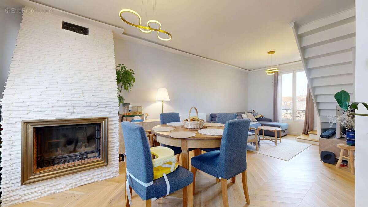 Appartement à VILLEMOMBLE