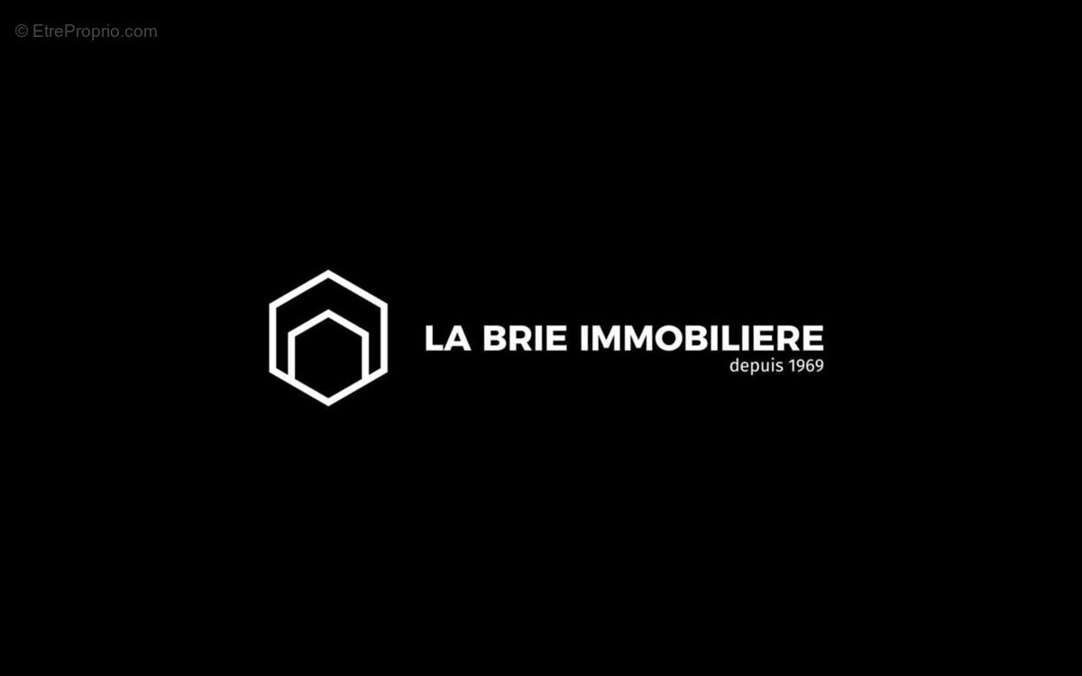 Appartement à LIMEIL-BREVANNES