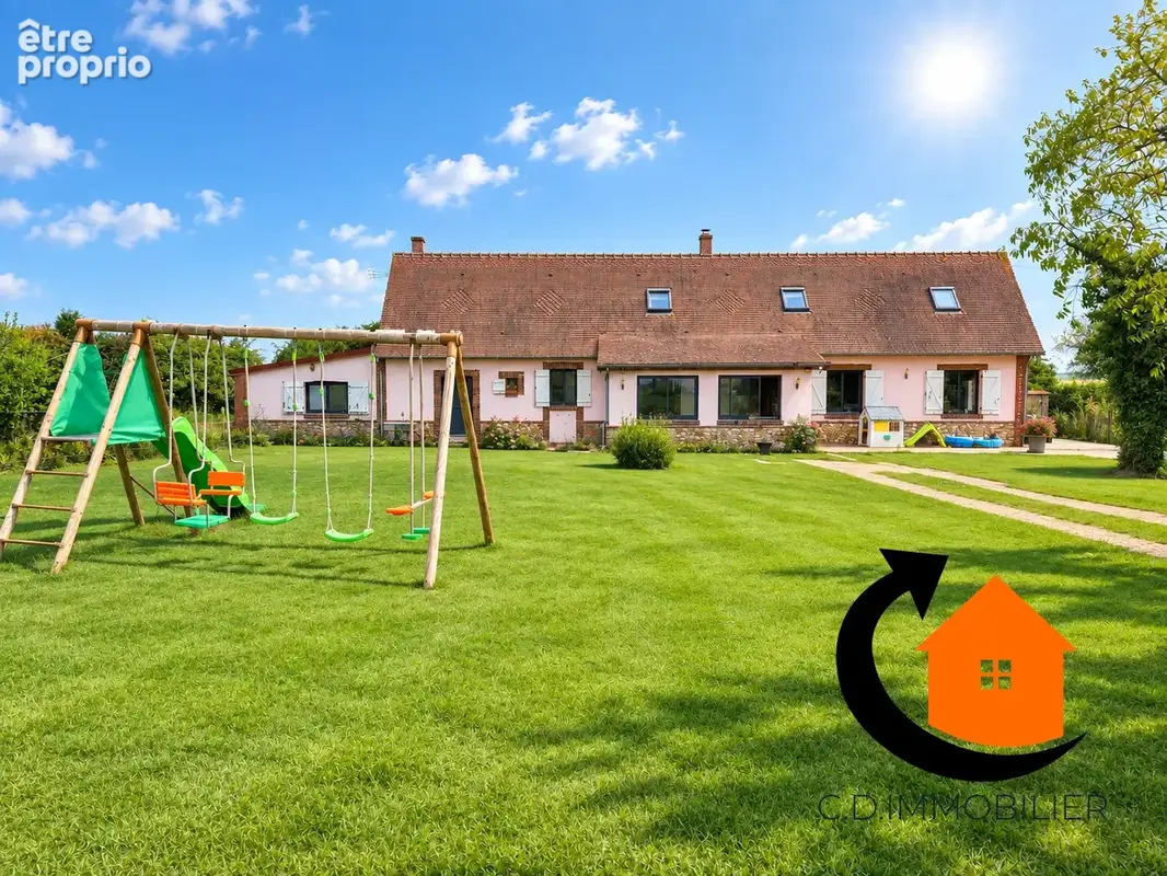 Photo Maison à Frunce au prix de 271 700€