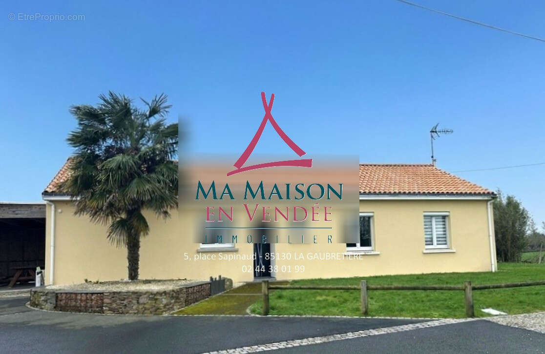 Maison à LA BOISSIERE-DE-MONTAIGU