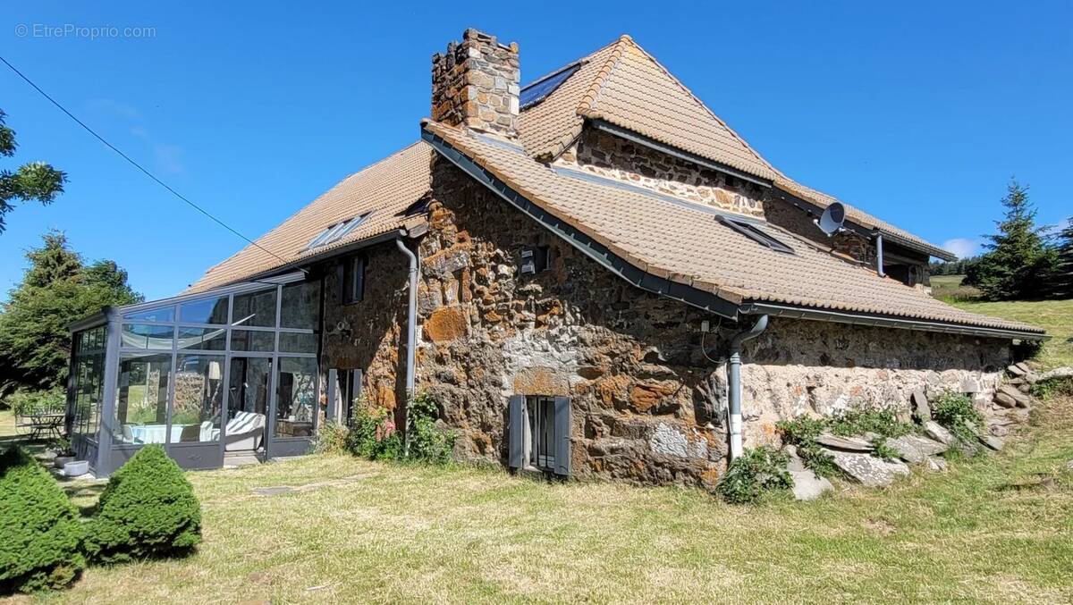 Maison à LES ESTABLES