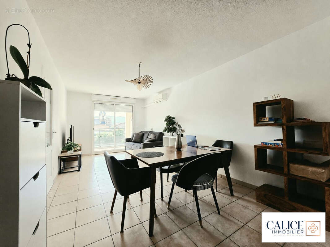 Appartement 76 m² à Valence  - photo 3