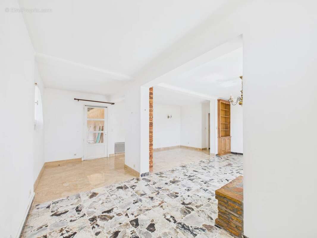 Maison à ANTIBES