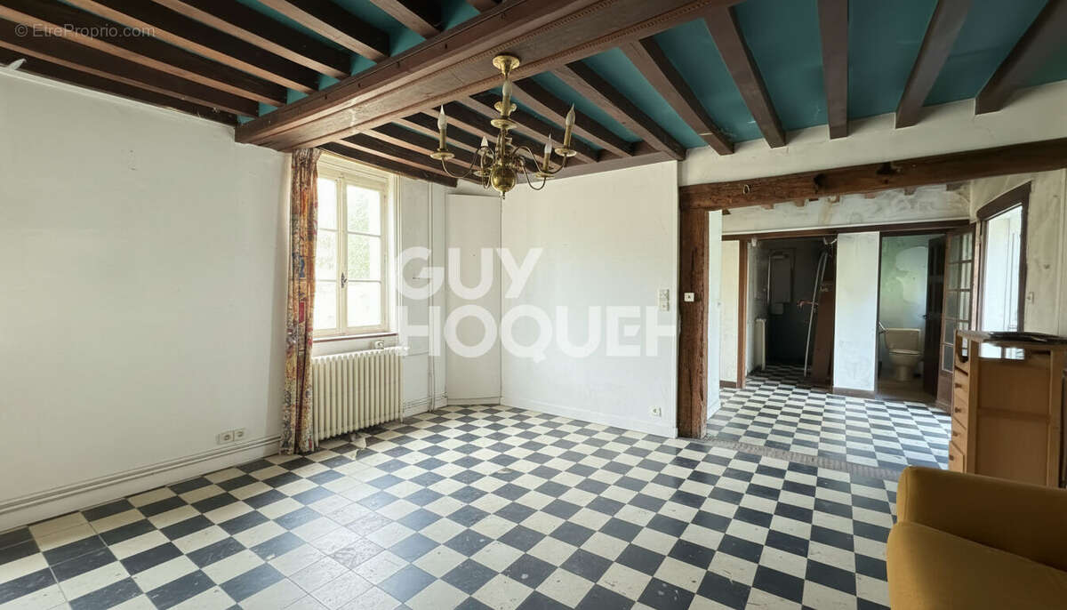 Maison à EZY-SUR-EURE