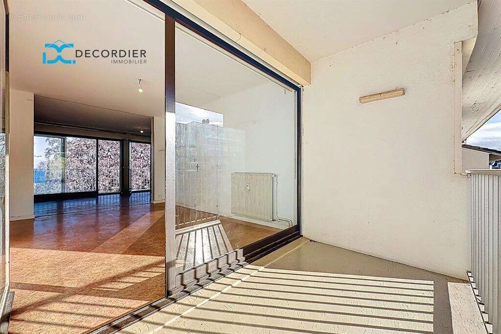 Appartement à EVIAN-LES-BAINS