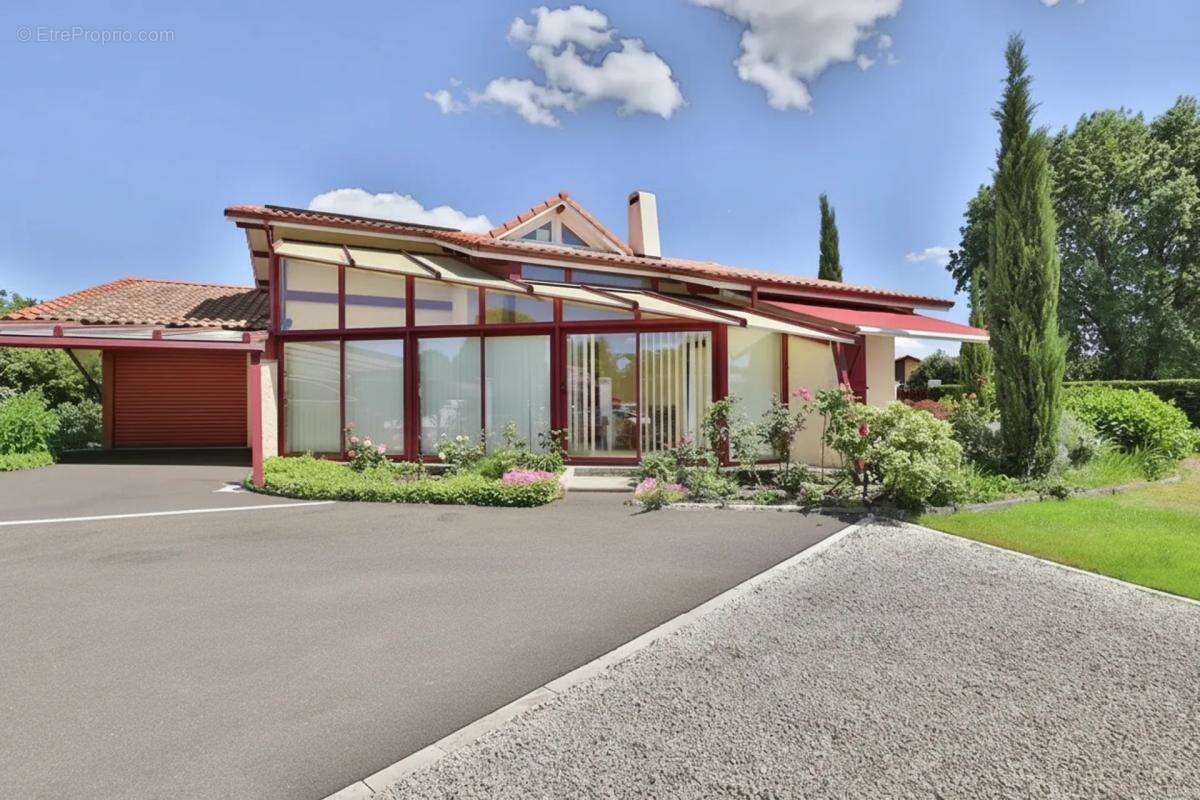 Maison Basco-Landaise rénovée à Sanguinet de 157 m² - photo 4