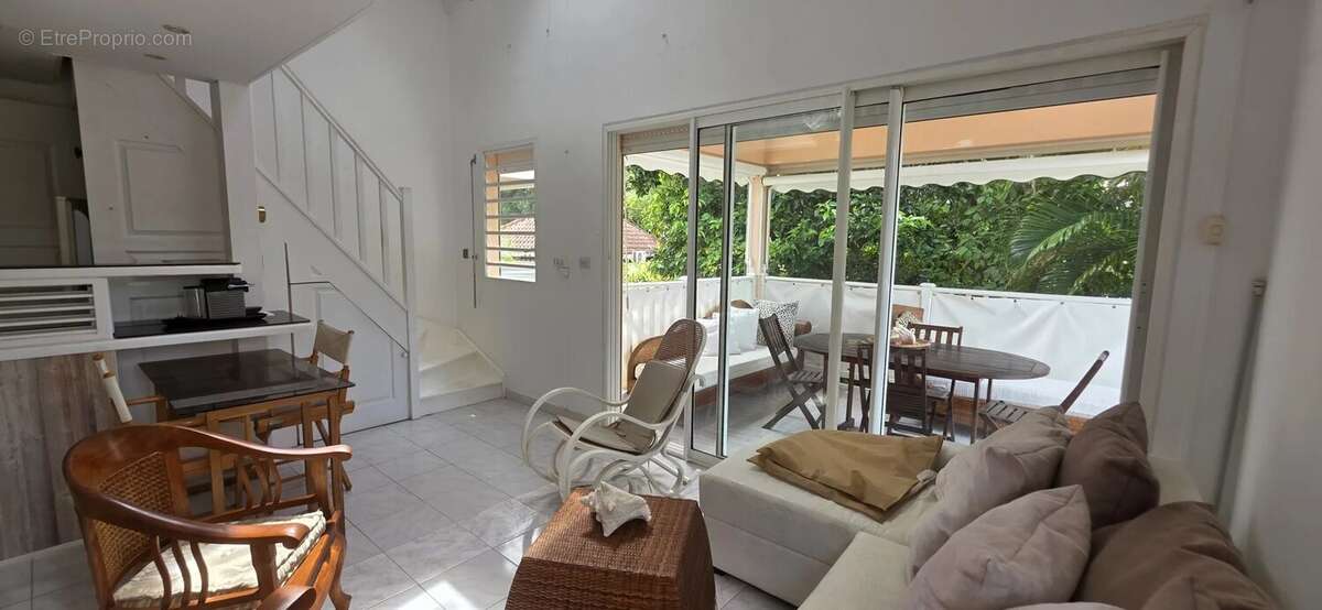 Appartement à LES TROIS-ILETS