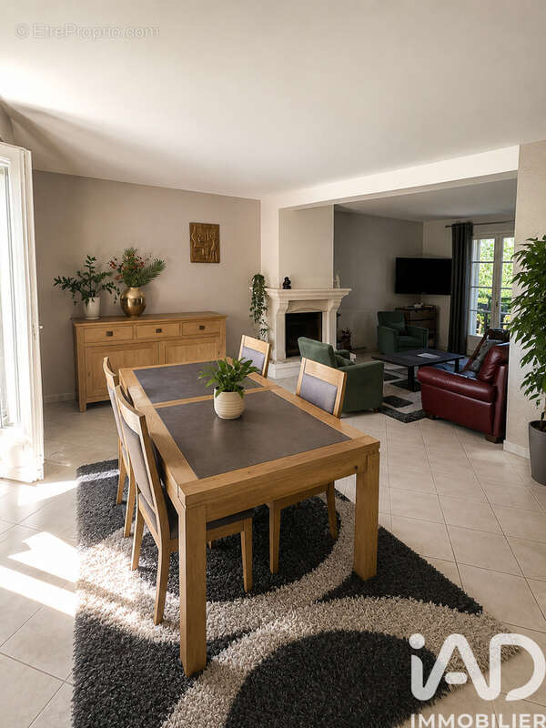Photo 8 - Maison à DAMMARTIN-EN-GOELE