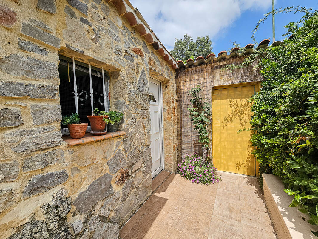 Maison à LORGUES