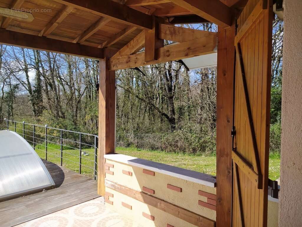 Maison à MONTRICOUX