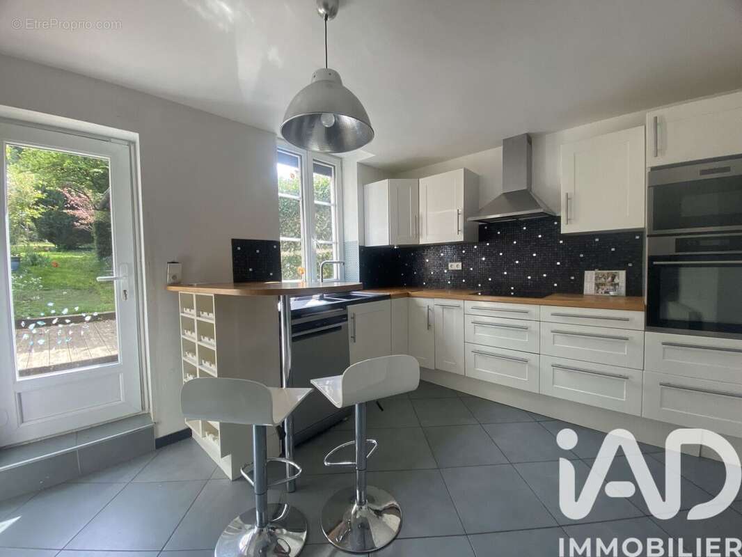Appartement 176 m² à Vaux  - photo 3