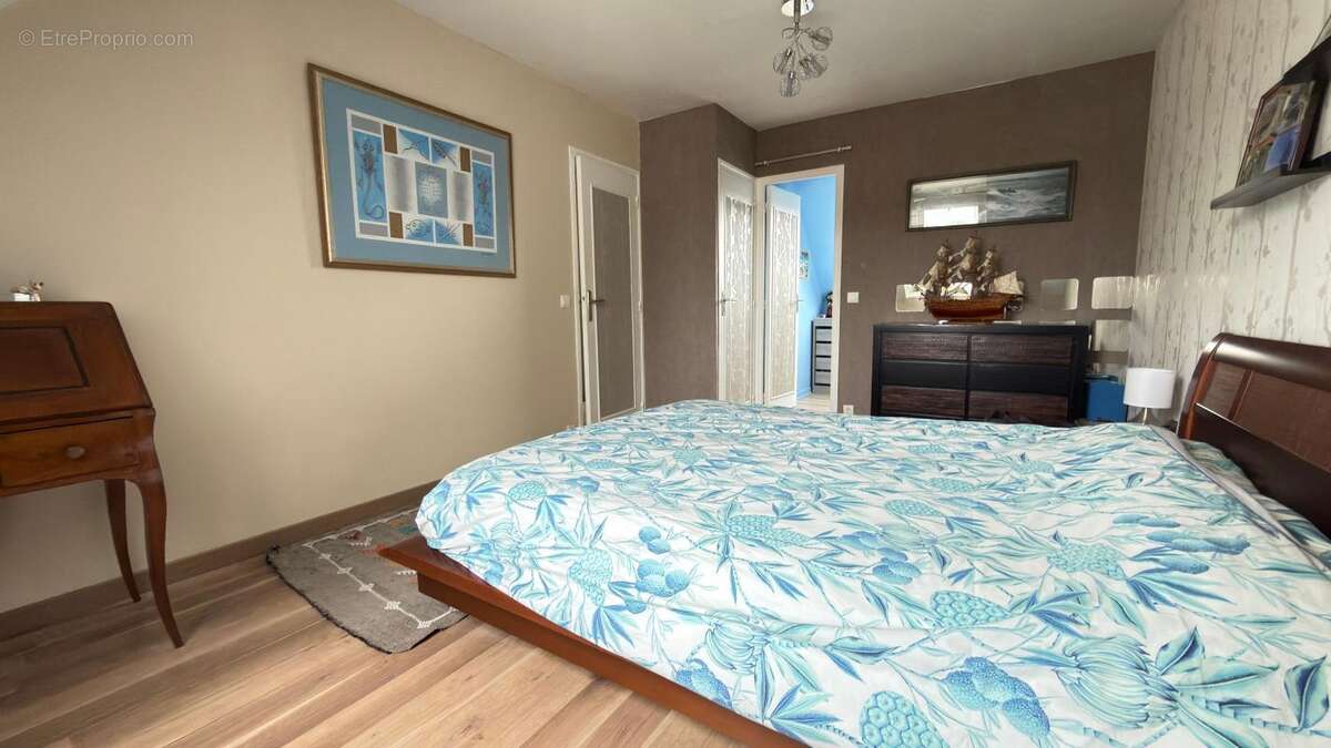 Maison à NEUILLY-SUR-MARNE