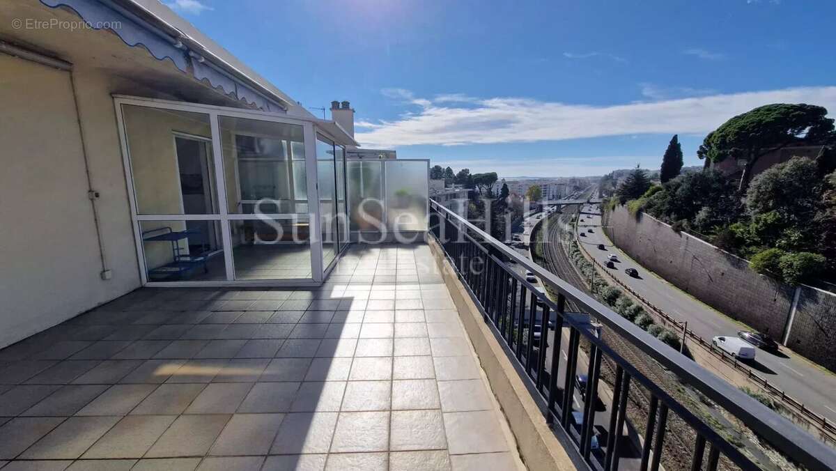 Appartement à NICE