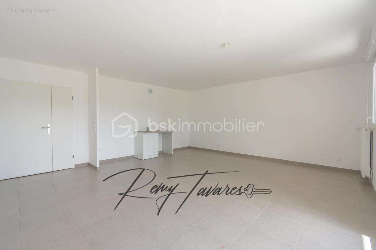 Appartement à NEMOURS