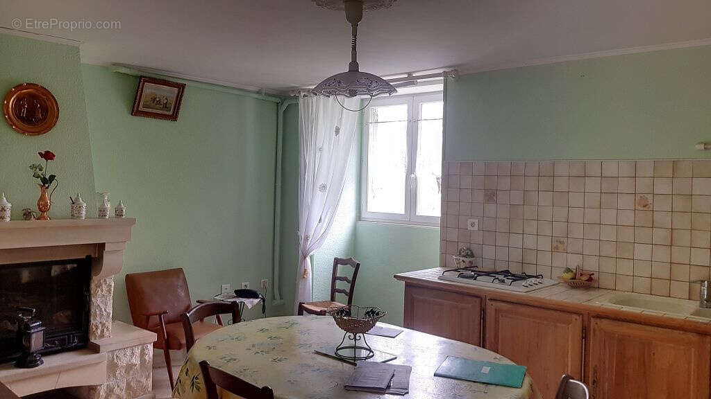 Maison à SAINT-AMBROIX