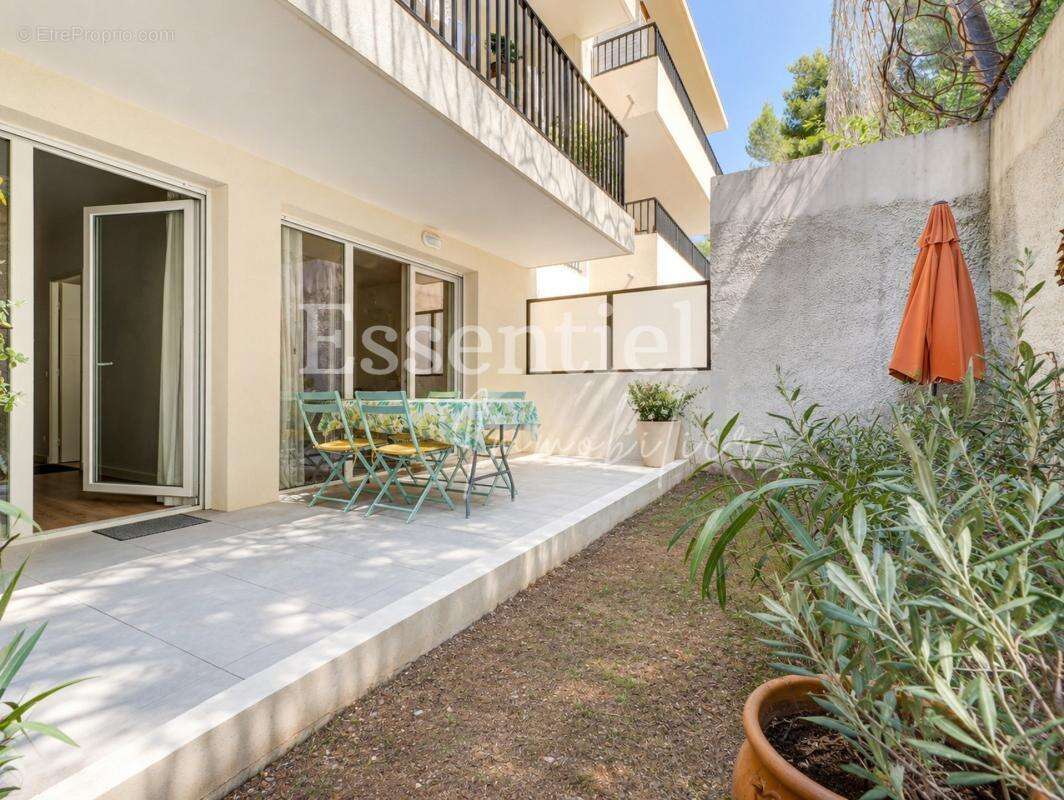 Nice bas de pessicart / proche libé – 2p rdj– terrasse 30 m² - photo 2