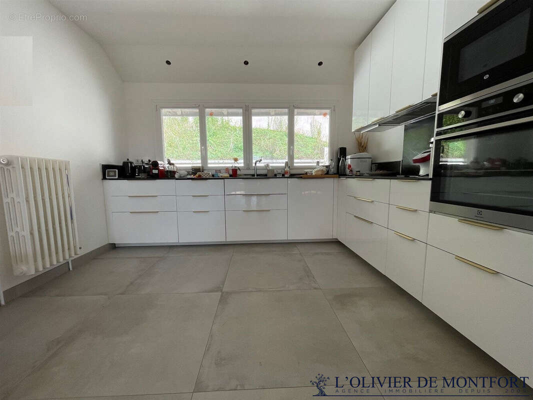 Maison à MONTFORT-L&#039;AMAURY