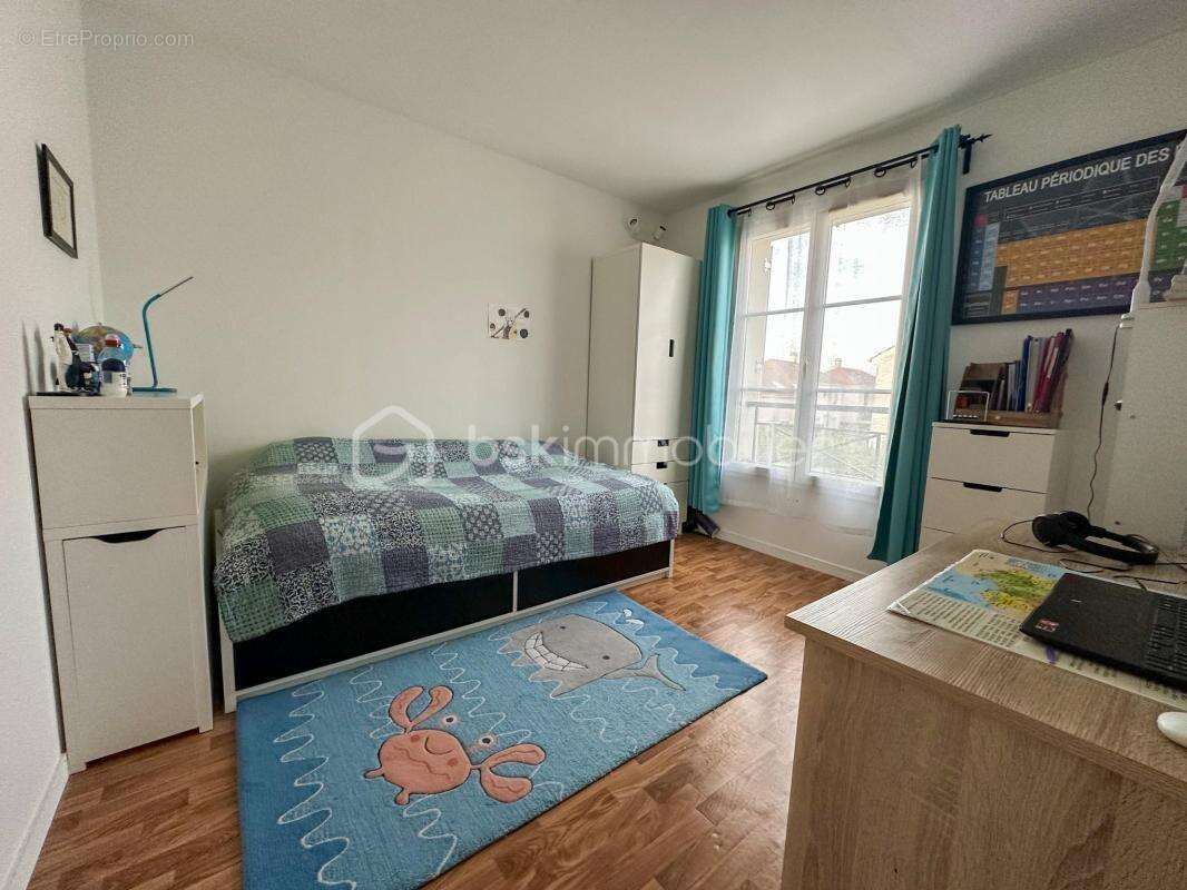 Maison à SAVIGNY-LE-TEMPLE