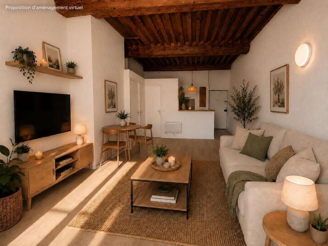   - Appartement à LYON-5E