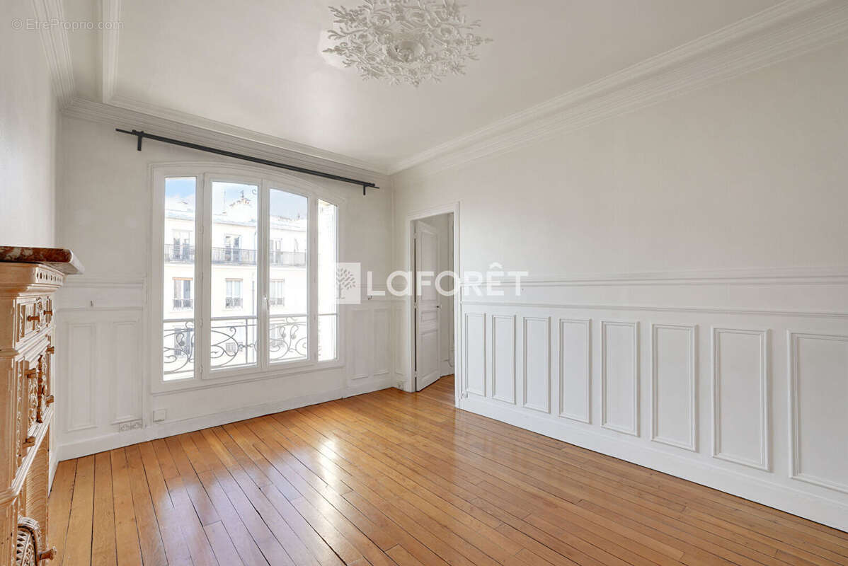 Appartement à PARIS-12E