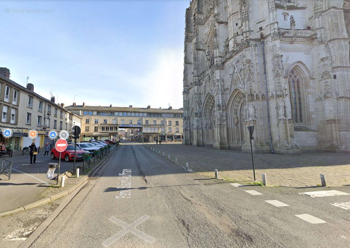 Parking à ABBEVILLE